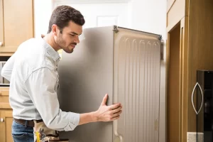 Особенности ремонта холодильника