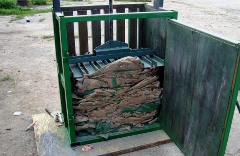 Основные характеристики современных прессов для макулатуры